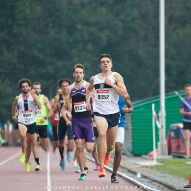 *Photo: Louis O'Loughlin leading the field in the 800m.